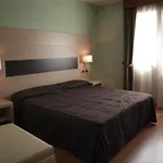 Отель Arthur