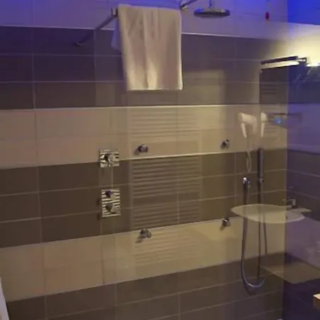 Arthur Hotel 4*